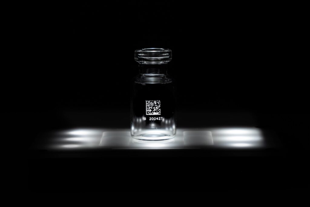 Laser etch glass vial with 2d code and serial number
